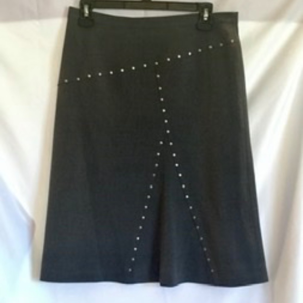 Kenar Grey A-Line w/Silver Studs Skirt sz 10